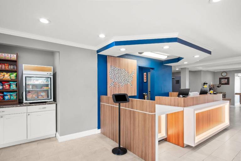 Microtel Inn & Suites by Wyndham Lexington — photo 4