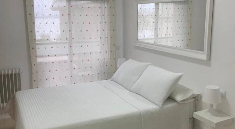 Apartment with 2 rooms for 5 persons — photo 2