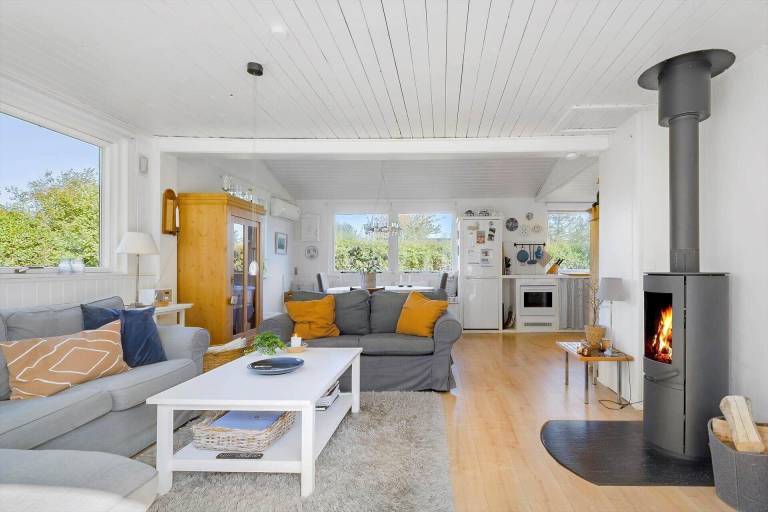 Vacation home with terrace & barbecue | Next to the beach | Pets allowed — photo 3