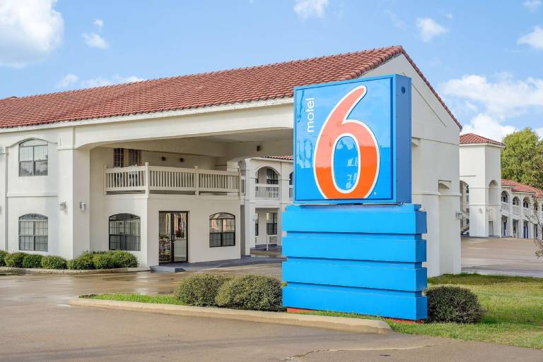 Motel 6 Canton, TX in Canton, TX