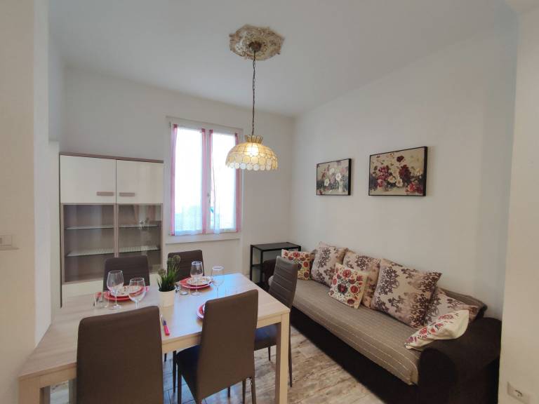 Holiday apartment with BBQ, yard & terrace — photo 4