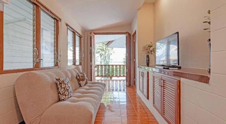 The Galvis Pool Villa - Boutique Stay Near Na Jomtien Beach — photo 5