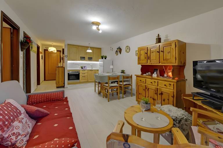 Fully equipped rental apartment with fast internet | Mountain view | Pet-friendly — photo 2
