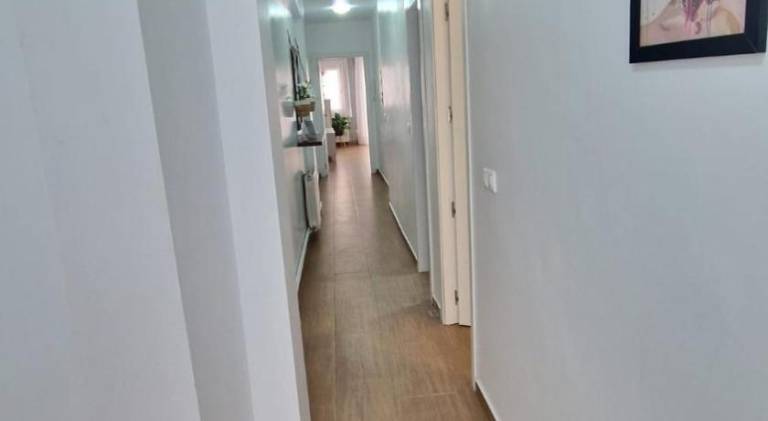 Apartment with patio — photo 5