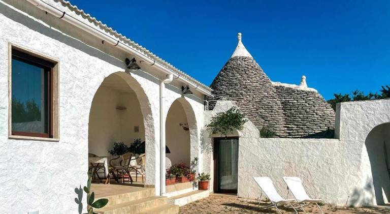 Villa with 3 rooms for 6 persons in Franca