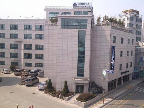 Asia Tourist Hotel