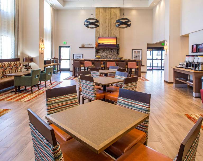 Hampton Inn & Suites Whitefish, MT — photo 3