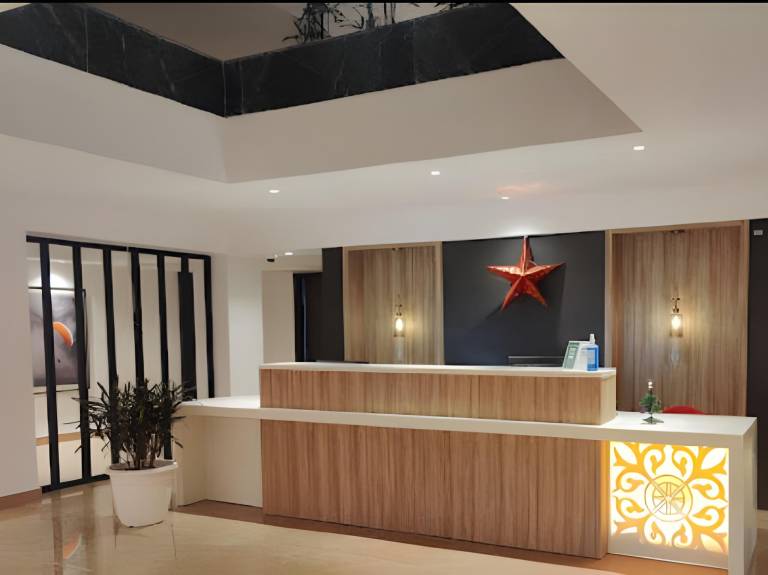 Hotel Le ROI Lake View Koti — photo 4