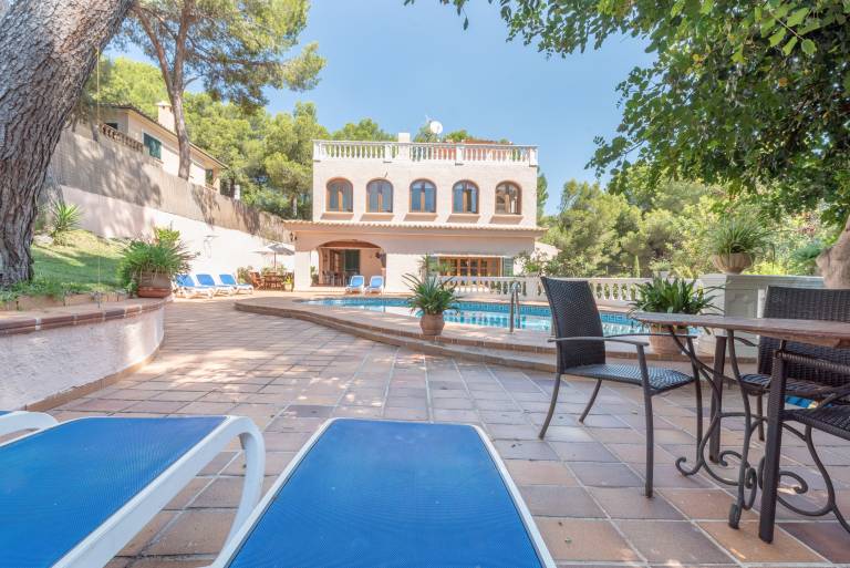Stunning Villa "Costa de Blanes" with Pool, Terrace, Wi-Fi & Air Conditioning — photo 3