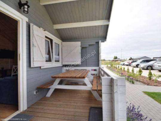 Lodge with grill, yard & patio — photo 4