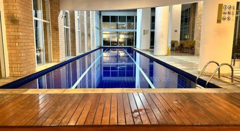 Apartment with pool in Olímpia