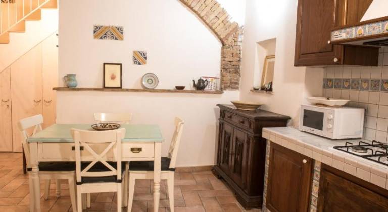 Rental apartment with 2 rooms for 4 persons — photo 4