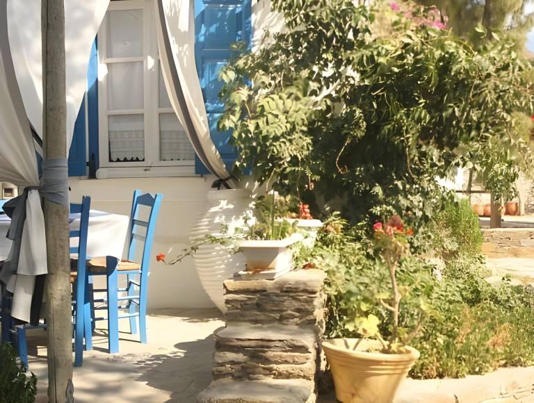 Armonia by Grispos Villas in Naxos
