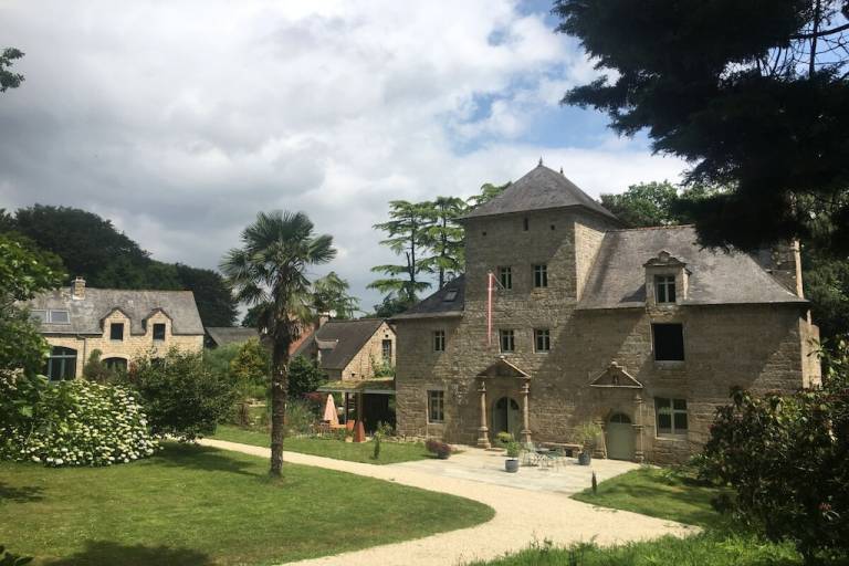 House  Ploubezre