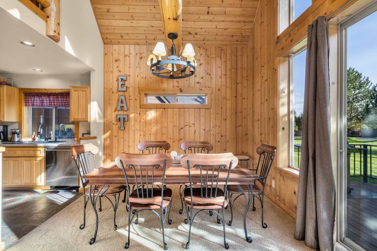 Children-friendly charming house with heated pool, fast internet & hot tub | Mountain view | Dogs allowed — photo 3
