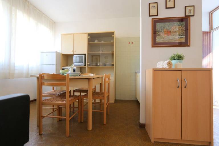Family-oriented villa with yard | Garden view | Next to the beach | Pets allowed — photo 2