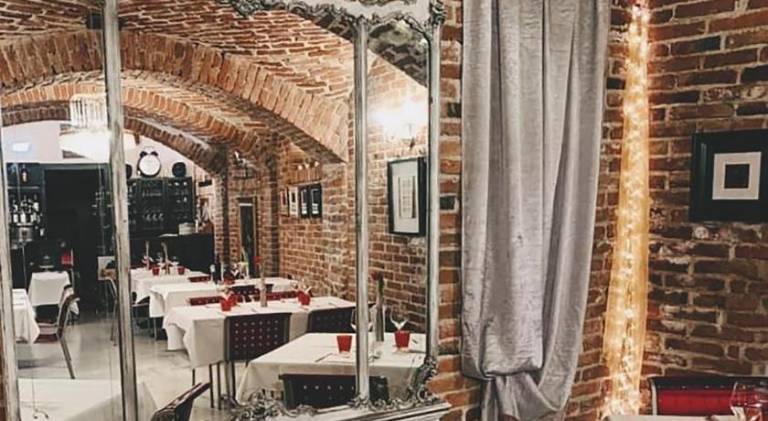 Cortiletto d'Alba camere con ristorante — photo 4