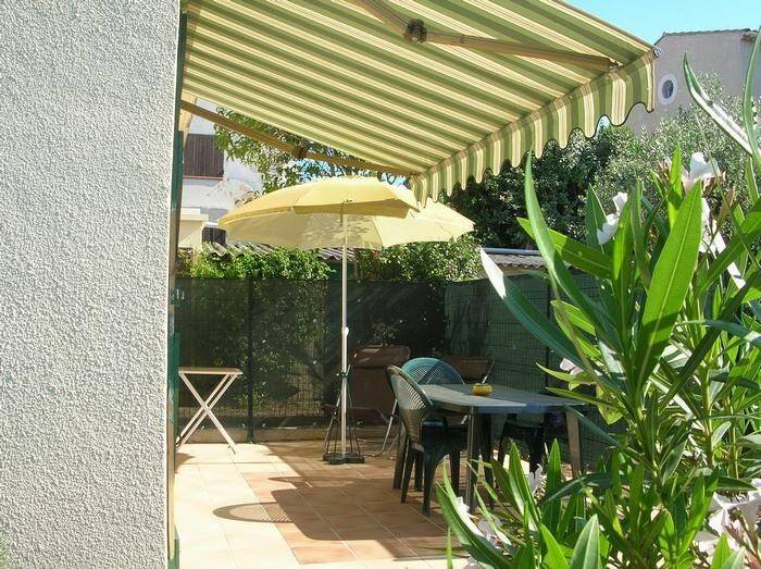Apartment with garden, BBQ & terrace | City view — photo 2