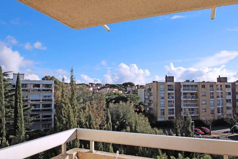 Charming holiday apartment with patio | Beach nearby | Pets are welcome — photo 3