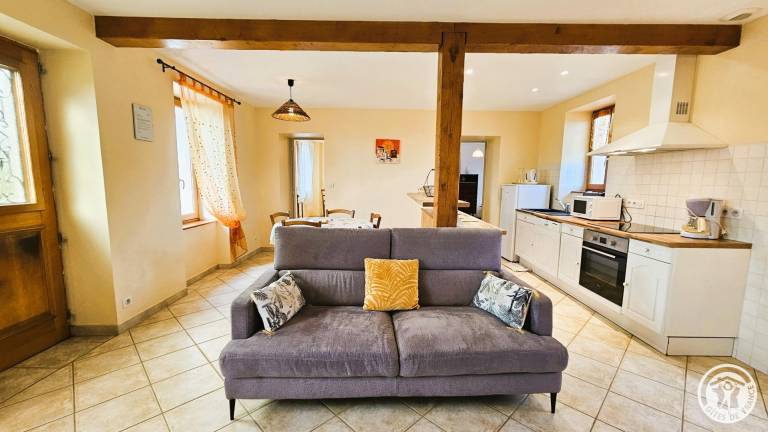 Gite with barbeque, garden & patio | Pet-friendly — photo 5