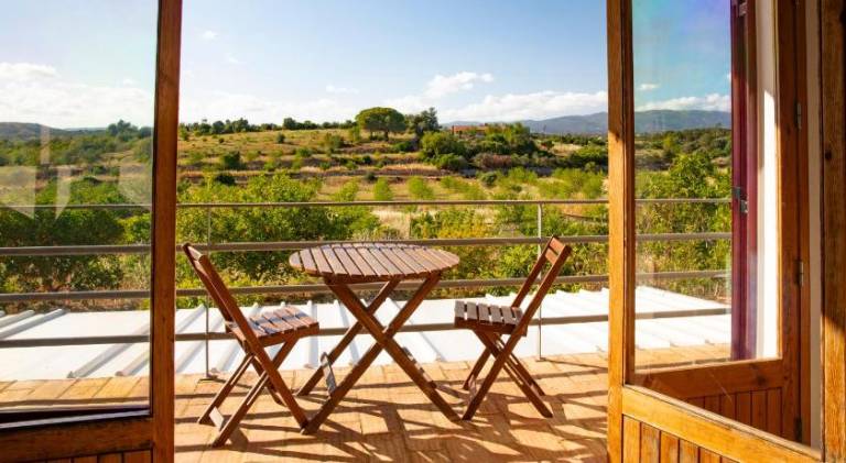 Fully equipped beautiful vacation home with terrace, private pool & grill | Perfect for remote work | Pets are welcome — photo 2