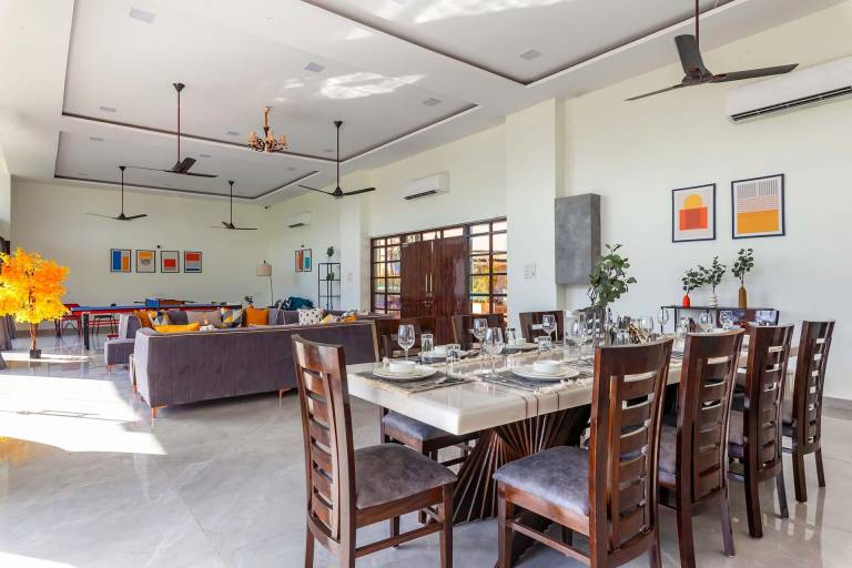 Spacious villa with jacuzzi, garden & private pool | Pets allowed in Nashik