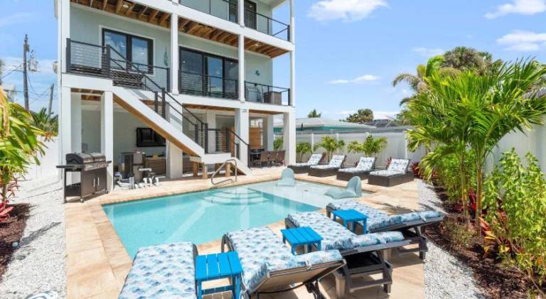 Villa Sorrento 2025 Luxury Build Steps to Beach & Town in Fort Myers Beach, FL