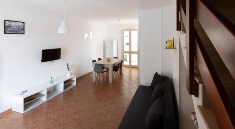 House with 2 rooms for 6 persons — photo 2
