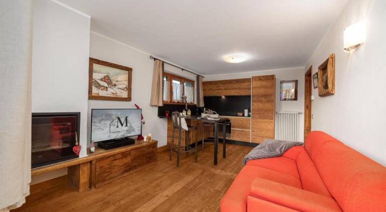Rental apartment with jacuzzi in Valtournenche