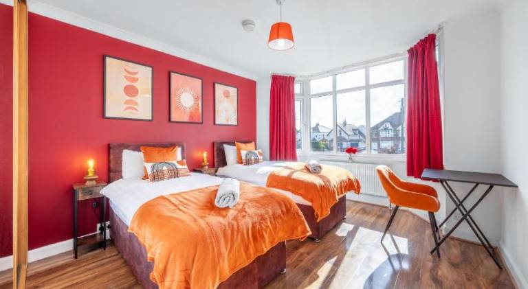 Holiday apartment with 1 room for 12 persons in Colchester