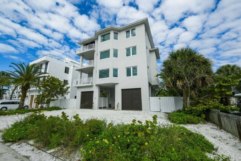 House  Siesta Key
