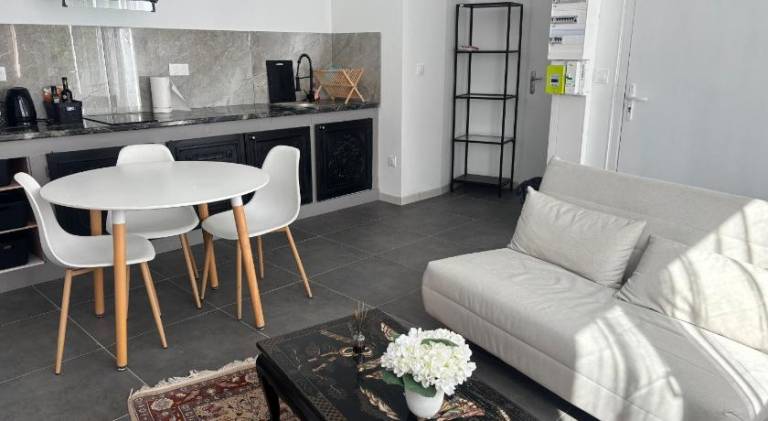 Lovely holiday apartment | Pet-friendly in Calais