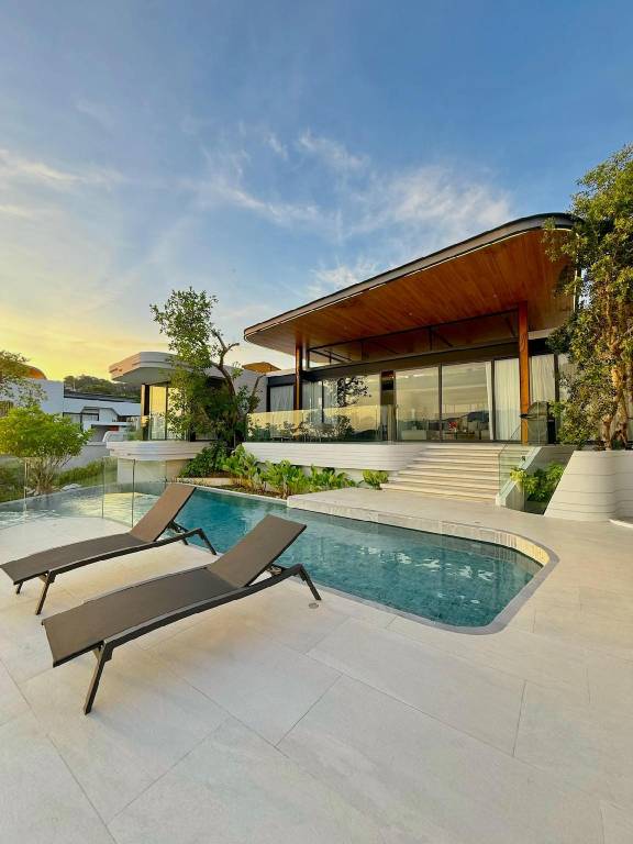 House with hot tub, pool & garden | Pets are welcome in Sa Khu