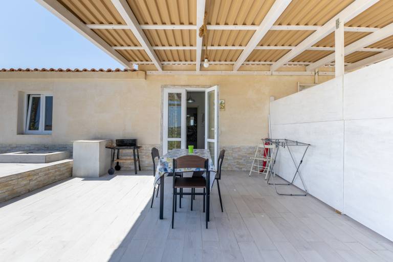 Nice rental apartment with barbecue, fast internet & pool | Next to the beach | Pet-friendly — photo 5