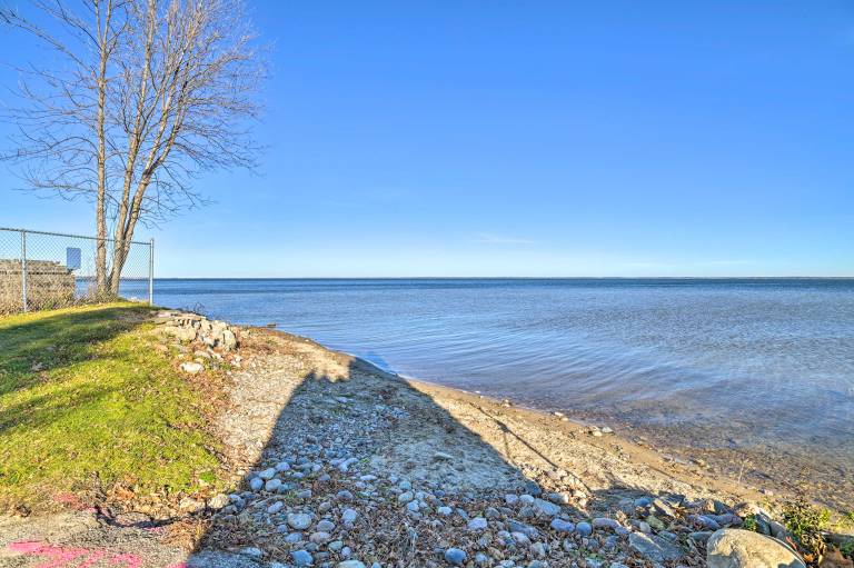 Houghton Lake Cottage - Central Location! — photo 2