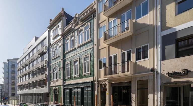 Host Wise - Colorful Bright Flat with Balcony — photo 3