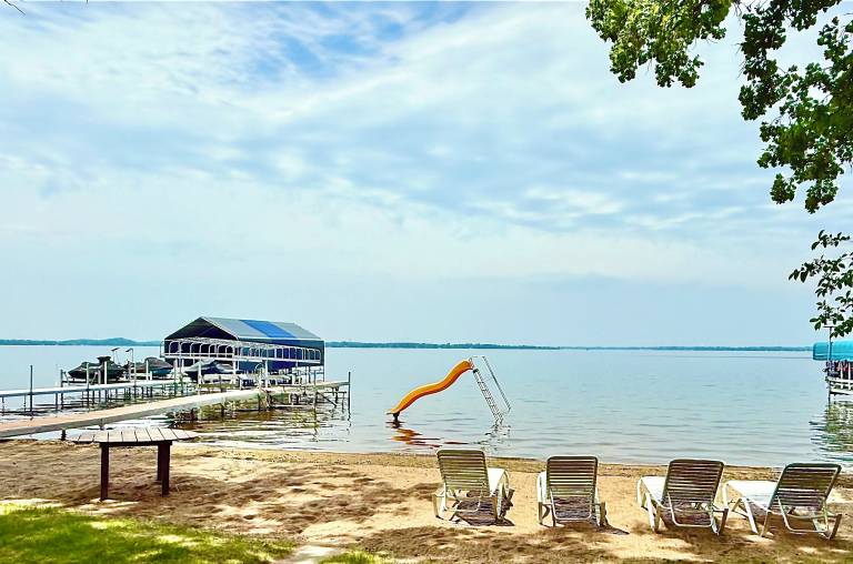 House Detroit Lakes