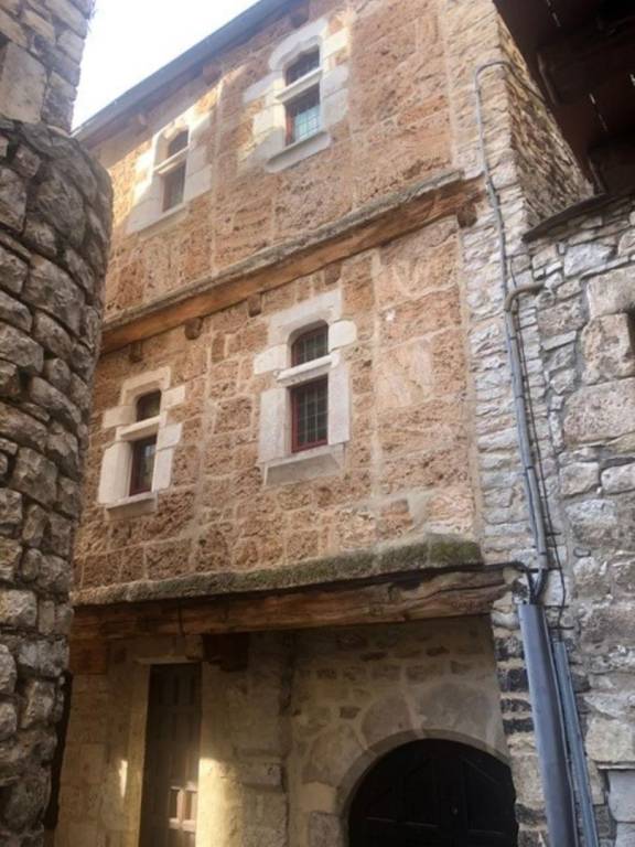 Gite with yard in Gorges du Tarn Causses