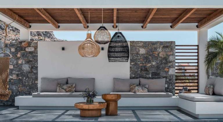 Fully equipped charming villa with grill, yard & private pool | Next to the beach | Perfect for remote work | Dogs allowed — photo 3