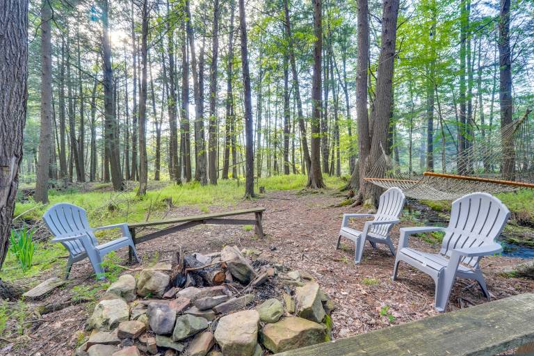 Explore the Poconos! Cozy Creekside Cabin w/ Patio — photo 3