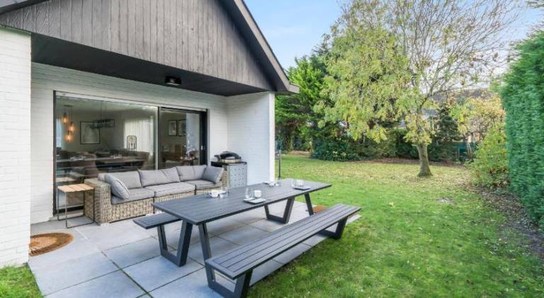 Spacious vacation home with garden | Pets are welcome — photo 5