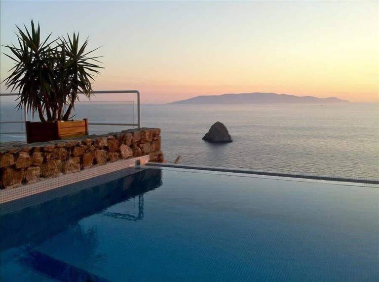 Villa Porto Santo Stefano