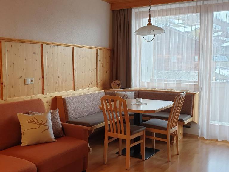Ferienwohnung in Matrei in Osttirol für max. 4 Personen Ferienwohnung in Matrei in Osttirol für max. 4 Personen