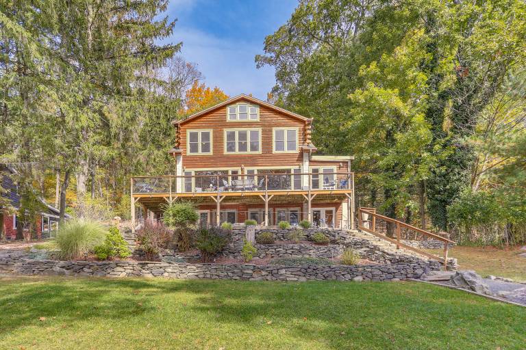 Huge Waterfront Home w/ Dock on Lake Wallenpaupack — photo 3