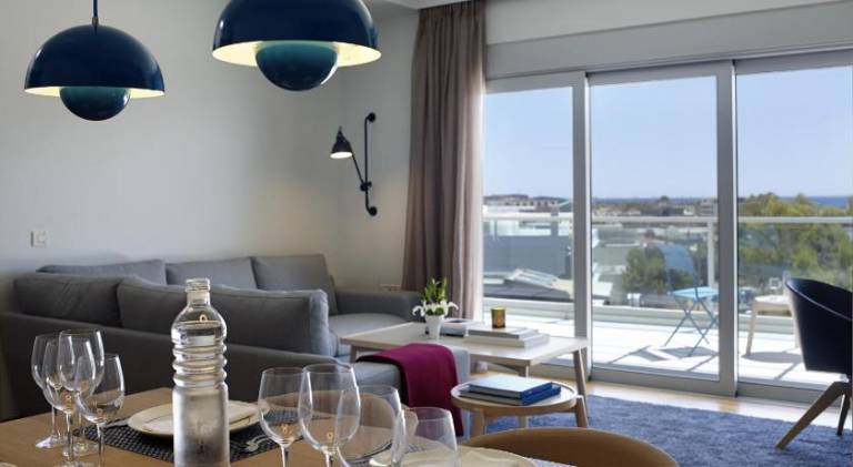 Family-oriented big rental apartment with garden, jacuzzi & terrace | Next to the beach | Pets allowed — photo 2