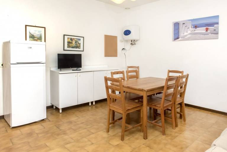 Holiday apartment with yard | Garden view — photo 5