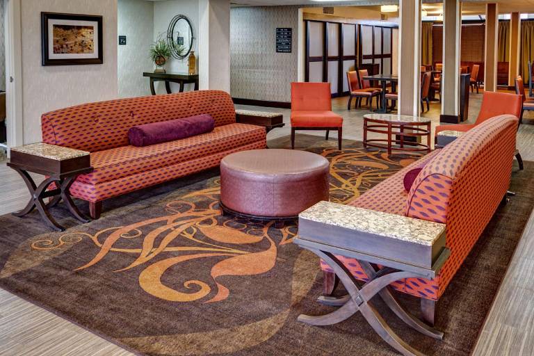 Hampton Inn Russellville — photo 2