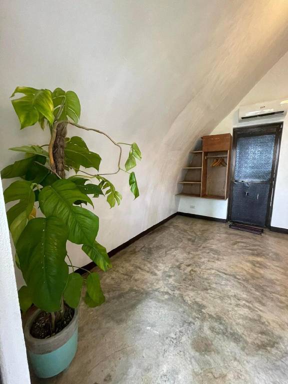 Vacation home with yard | Perfect for remote work — photo 4