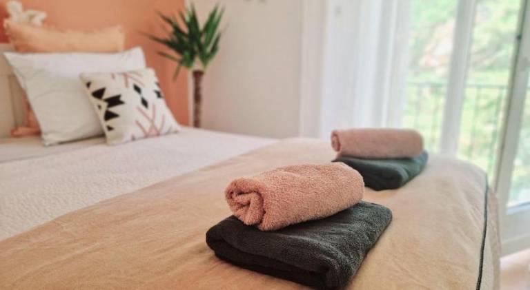Fully equipped beautiful rental apartment with garden | Beach nearby | Perfect for remote work | Pets allowed in Sète