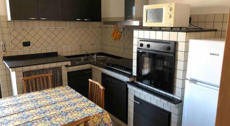 Holiday apartment with 3 rooms for 6 persons — photo 4